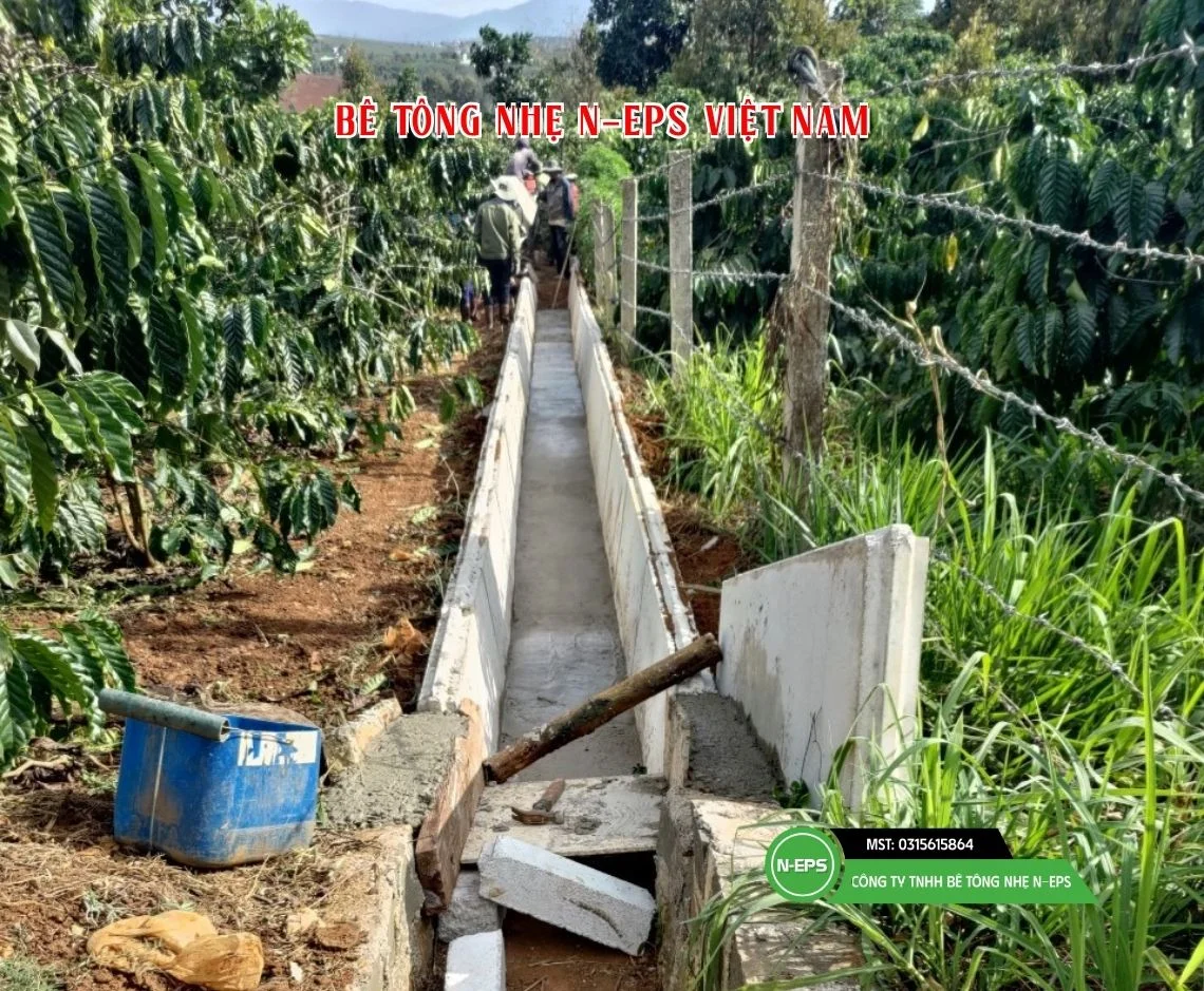 trụ bê tông hàng rào đúc sẵn