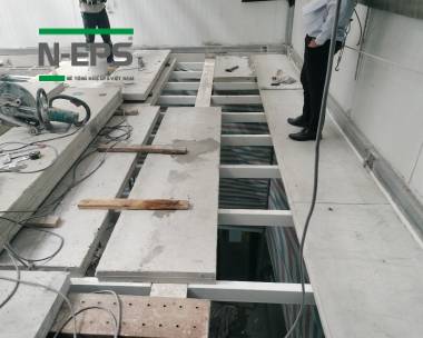 Bố Trí Xà Gồ Hàn Bằng Mặt Dầm Thép Sàn Lắp Ghép Tấm Bê Tông Nhẹ NTN?