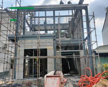 Nhà thép tường bê tông nhẹ ốp gỗ căm se