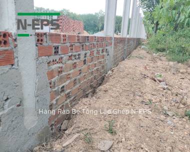 Hàng Rào Bê Tông Lắp Ghép Tại Bình Phước - Tường Cao 1.8m