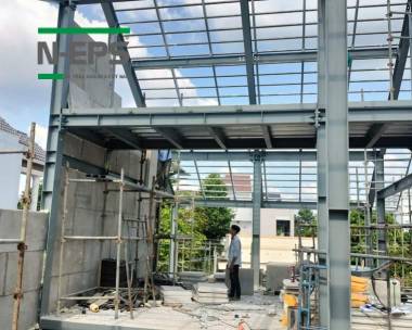 Nhà thép tường bê tông nhẹ ốp gỗ căm se